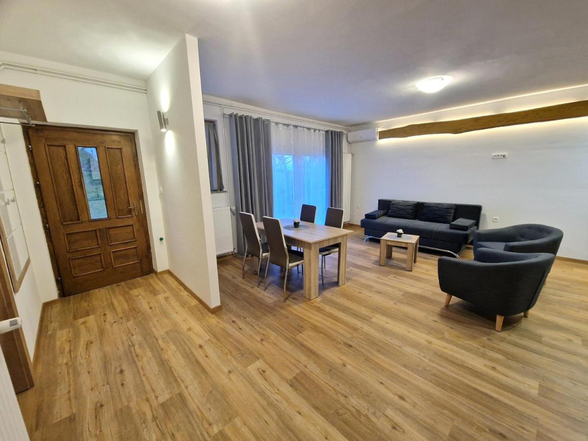 Apartment Feher Lendava Luaran gambar